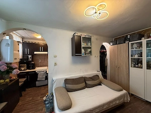 Apartament 2 camere-etaj 2+Garaj de 22 mp - imagine 2