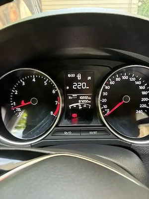 Vand WV Polo 1,2 Tsi bluemotion, 90cp, 87000 km reali, primul proprietar - imagine 2