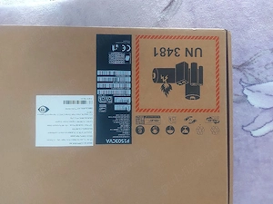vand  laptop asus experbook