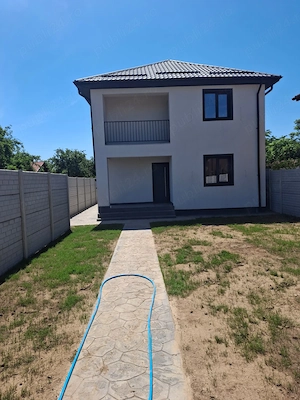 Vila deosebita in Domnesti zona Ciutaci - imagine 2