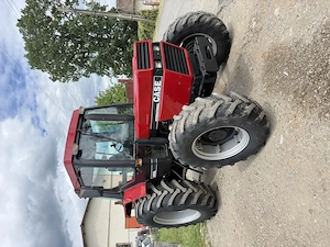 Vând sau schimb tractor Case International 845 XL 