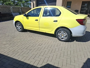 Vand Dacia logan 1,2 benzina ,gpl masina nu a avut accidente stare foarte bună.  - imagine 5