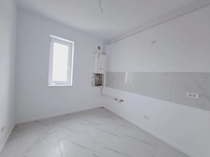 Apartament cu bucatarie inchisa in Braytim, la etajul 2. 