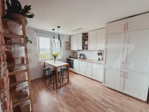 Apartament 2 camere, 48 mp, balcon, et intermediar, zona Iulius, Gheorgheni
