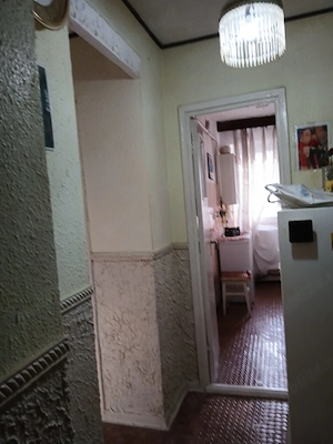 Vand apartament 2 camere Marasesti, jud.Vrancea - imagine 3