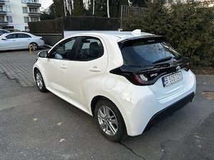 Toyota Yaris Hibrid 2022 - unic propietar  - imagine 7