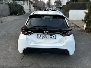 Toyota Yaris Hibrid 2022 - unic propietar  - imagine 6