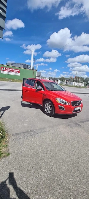 volvo xc60 - imagine 3
