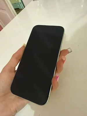 iPhone 15 Green 128GB   impecabil, liber de rețea