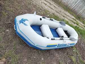 vand barca pneumatica din PVC 