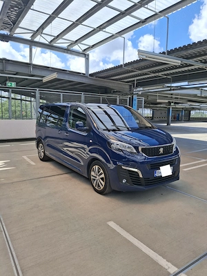 Peugeot Traveller L1H1 BlueHDI S&S Navette