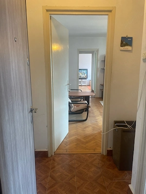 Vand apartament , 2 camere , semidecomandat , etaj 4 , Splaiul C. Brediceanu - imagine 3