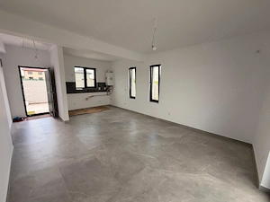 Casă 3 camere Berceni Ilfov, parter, curte 378 mp,          comision 0 - imagine 3