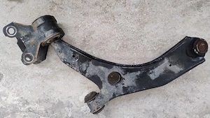 Braț suspensie dreapta Mazda 3 2011 - imagine 2