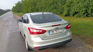 Vand ford focus 3, 2012 - imagine 3
