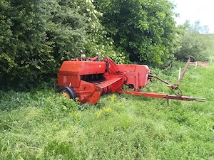 Presa de balotat model Massey-Ferguson - imagine 3