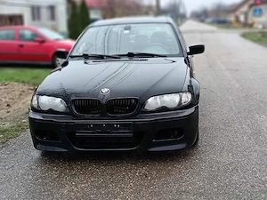 Vând urgent  BMW 318d e46 L Motor 2.0 d  5 rapoarte  116cp toți vii  Dotări climatronic  Pilot autom - imagine 3
