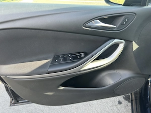 Opel Astra break - imagine 10