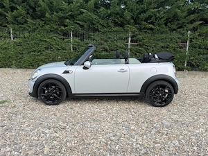 Mini Cooper D 2.0 112 cp AUTOMAT - imagine 10
