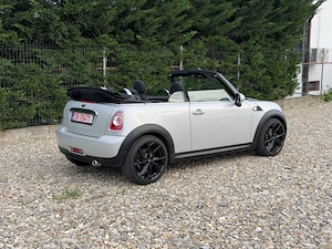 Mini Cooper D 2.0 112 cp AUTOMAT - imagine 9