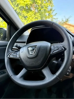 Dacia Logan 2022   1.0 TCe + GPL de fabrica   Navigatie   Aer functional , Geamuri și oglinzi elec + - imagine 4