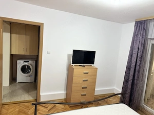 Inchiriez apartament in zona Lipovei - imagine 3
