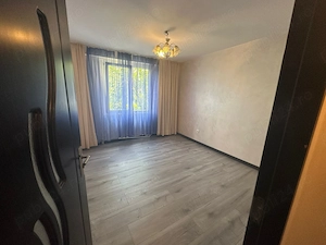 Proprietar vand apartament 2 camere decomandat parter - Astra -