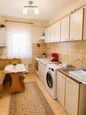 Ulmeni Apartament 3 Camere Etaj 1 cu garaj si boxa