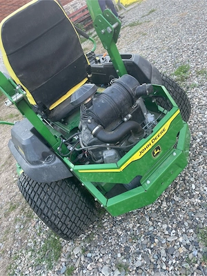 Tractor Gazon  - imagine 2