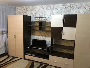 Garsonieră de închiriat zonă centrală complet mobilată și utilată - imagine 4