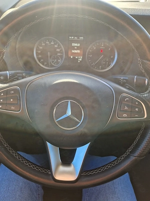 Vând Mercedes-Benz Vito 8+1 automată  - imagine 6