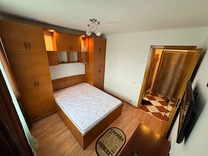 Închiriez apartament cu 2 camere  - imagine 4