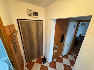 Închiriez apartament cu 2 camere  - imagine 5