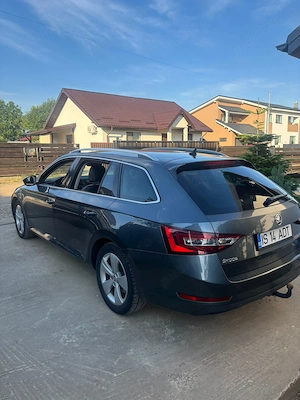 Skoda Superb 2.0TDI 150CP - imagine 3