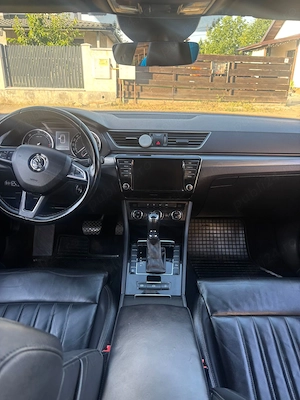 Skoda Superb 2.0TDI 150CP - imagine 5