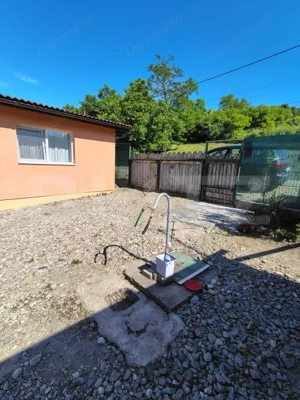 Casa individuala 70 mp, teren 926 mp, in Gădălin, Comuna Jucu - imagine 3