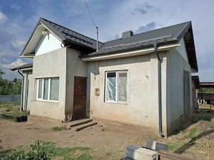 Casa de vanzare