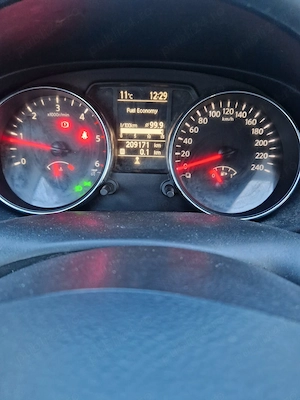 Vând Nissan Qashqai 2013 1.5 dci - imagine 6