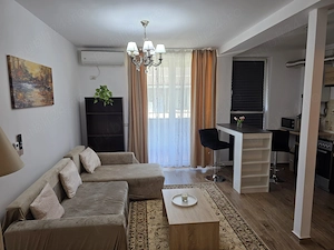Proprietar, inchiriez Apartament modern cu 2 camere, complet mobilat și utilat, la intrare in Giroc  - imagine 4