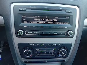 Skoda Octavia 1.4 Benzina - 122 Cp - EURO 5 - Face-Lift - Model Elegance, 128.000 km - imagine 10