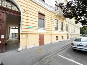 Spațiu Ultracentral de Închiriat – Arad - imagine 7