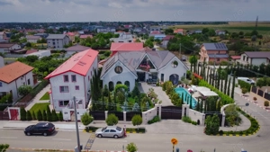 Resedinta exclusivista de vanzare, la 3 minute de Constanța in Cumpana - imagine 15