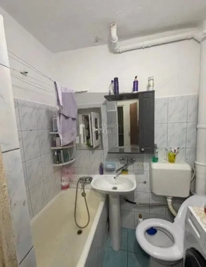 Ap. 2 camere decomandat etaj 3 - Str. Alunisului -Brancoveanu -Sector4 - imagine 7