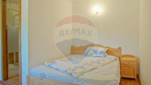 Casă de vacanță cu 9 camere de vânzare Moieciu de Jos - imagine 9