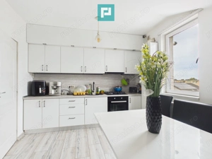 Apartament spațios tip penthouse - imagine 18