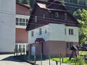 Casă / Vilă Moeciu de Sus, 6 camere, sub pretul pietei - imagine 3