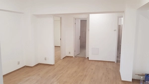 Direct Proprietar | 3 Camere Spațios | Zona Moșilor - imagine 8