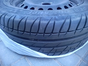jante cu cauciucuri pentru ford mondeo..