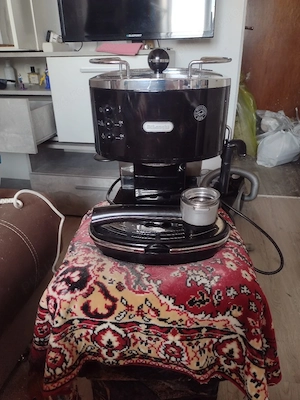 Aparat cafea DeLonghi 