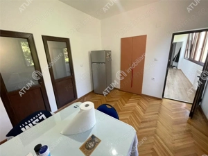 Apartament 2 camere balcon garaj curte libera zona ultracentrala Sibiu - imagine 10